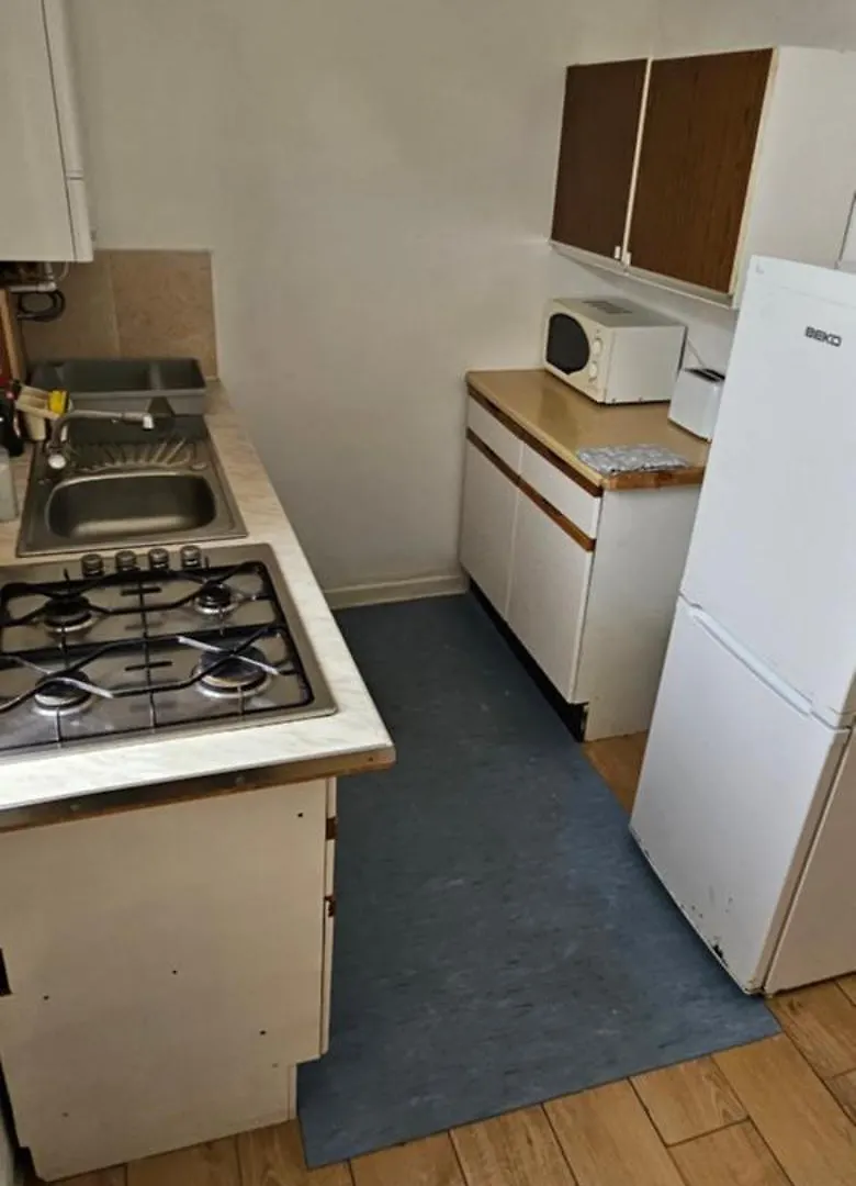 Apartment No Frills & Nothing Fancy 1 Bed Studio City Centre Cardiff United Kingdom