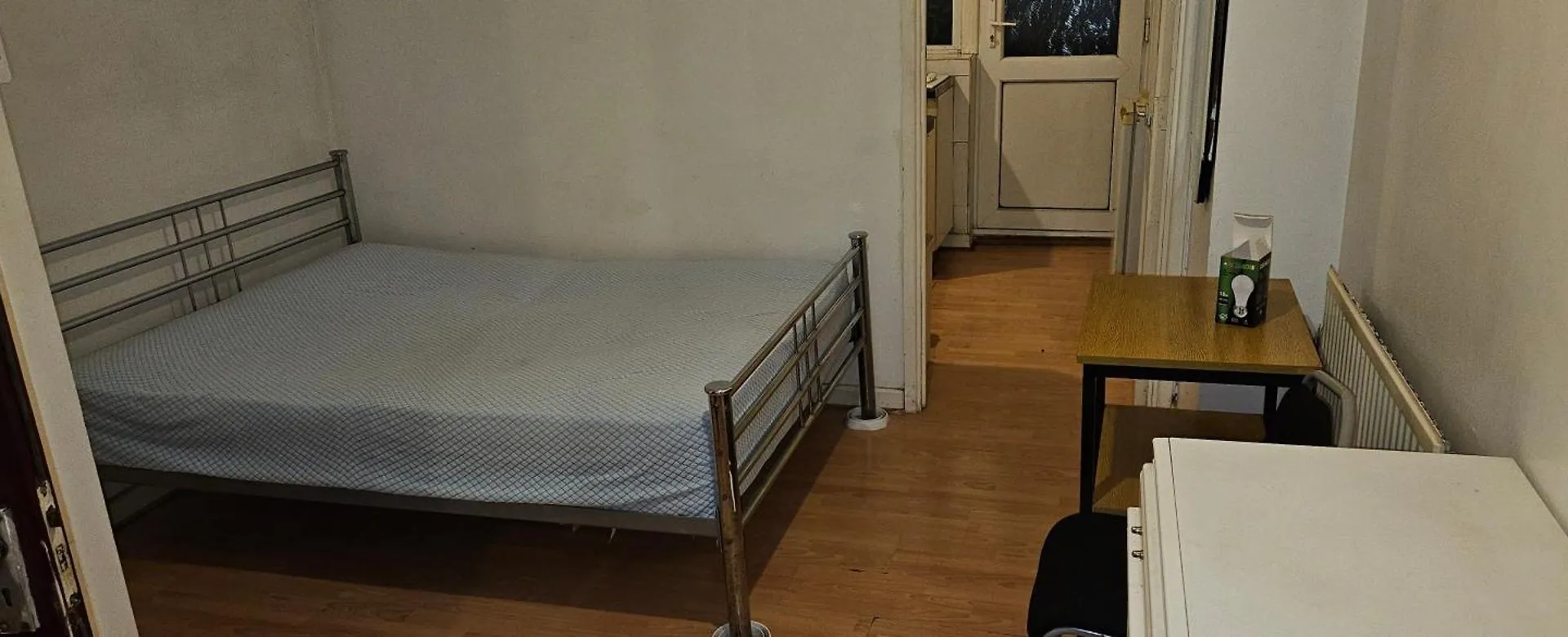 Appartamento No Frills & Nothing Fancy 1 Bed Studio City Centre Cardiff
